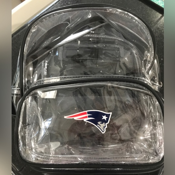 New England Patriots stadium backpack and fanny pack - Picture 2 of 9